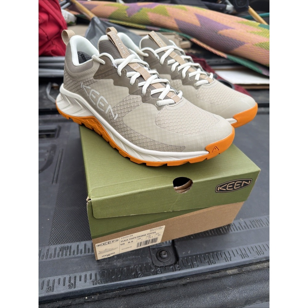 Men's Keen Versacore Speed, Color: Taupe/Orange Pepper,‎ Size 9.5